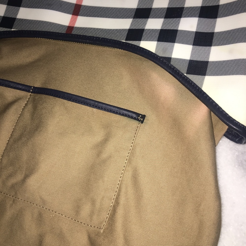 Burberry NOVA Plaid VGUC Pretty Tote/Satchel - Picture 14 of 15